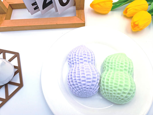 Bursting Peanut Squishy🥜